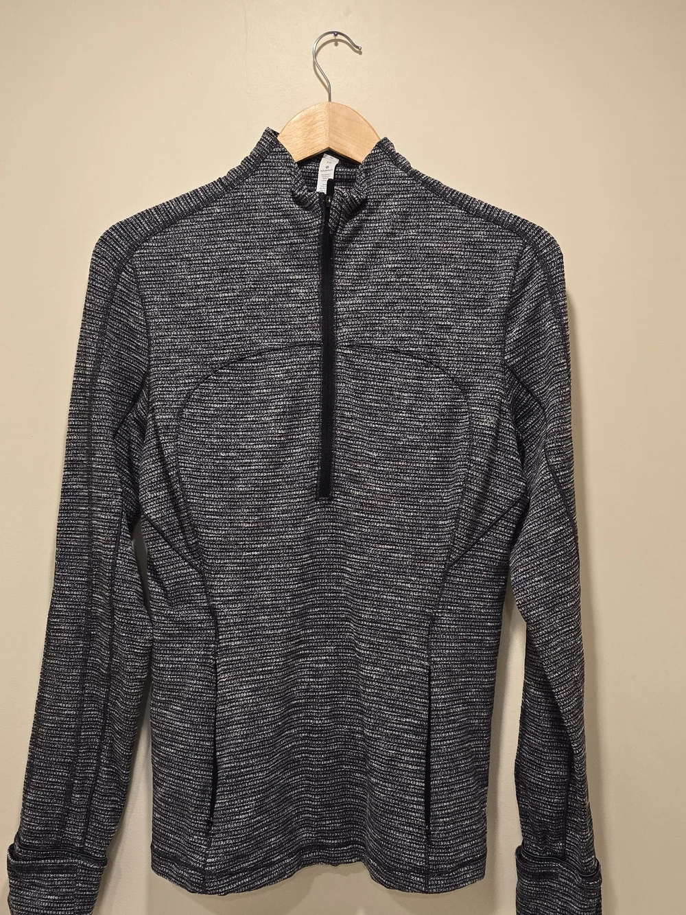 Lululemon Run Briskly 1/2 Zip Pullover Jacquard Black White Space Dye Jacket, 12